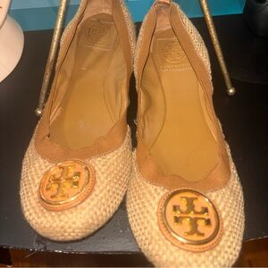 Tory Burch Reva Raffia Ballerina Flat size 9.5